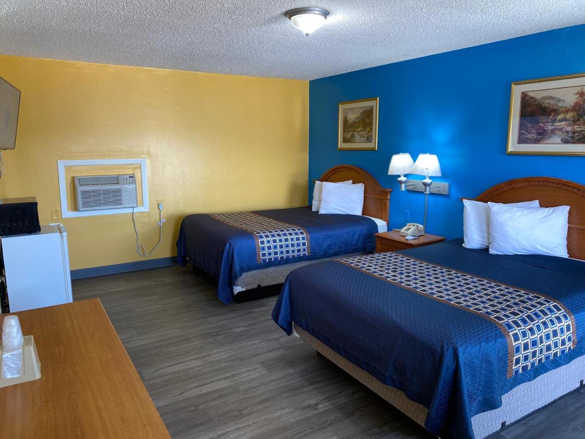 Western Skies Motel Clarendon Exterior photo