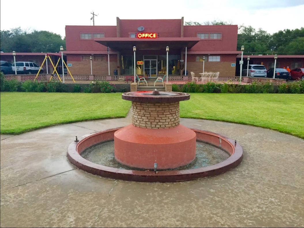 Western Skies Motel Clarendon Exterior photo